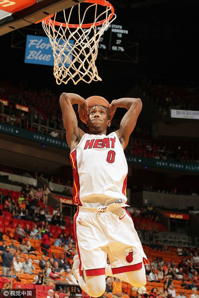 中欧体育西甲倒计时，夏洛特黄蜂今晚强势反弹，细节引发关注，气氛紧张，资深球员宣示担当的简单介绍