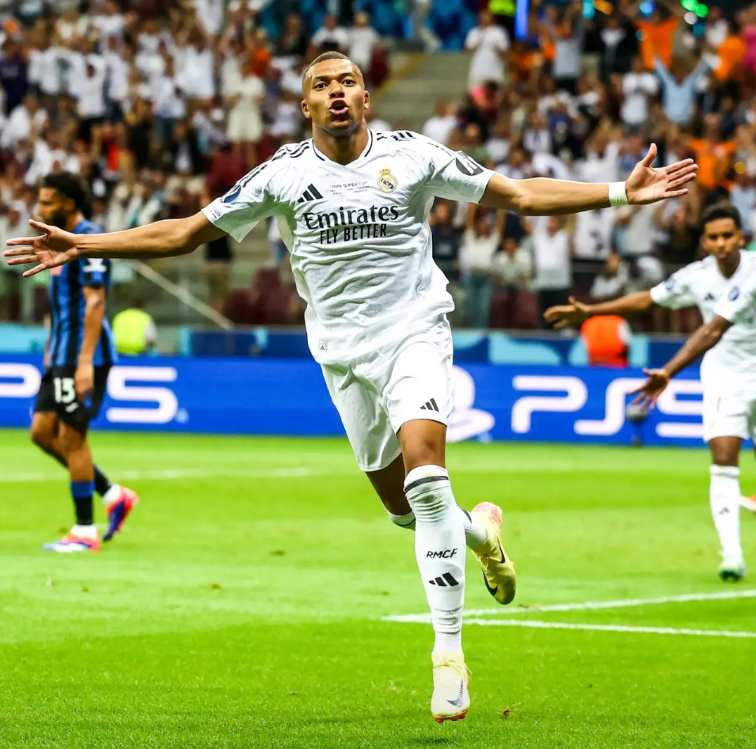 中欧体育资讯集结日皇家马德里备战欧超杯；再遭质疑细节曝光；气氛紧张；训练强度明显提升的简单介绍