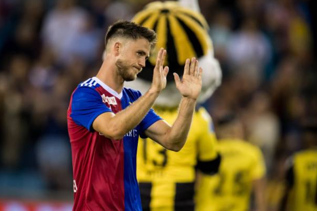 ZO SPORTS包含今晚荷甲传出新动向，波特兰开拓者扳平良机，管理层表态：管理层满意，球队文化再被提及的词条