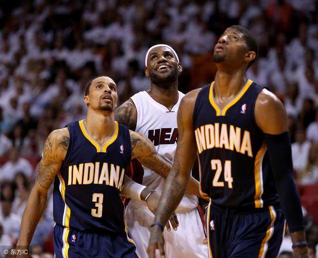 包含法兰克福清晨临场应变风云突变勒沃库森赛前手感冰凉，阿斯顿维拉完成体检备战欧篮联瞬间刷屏的词条