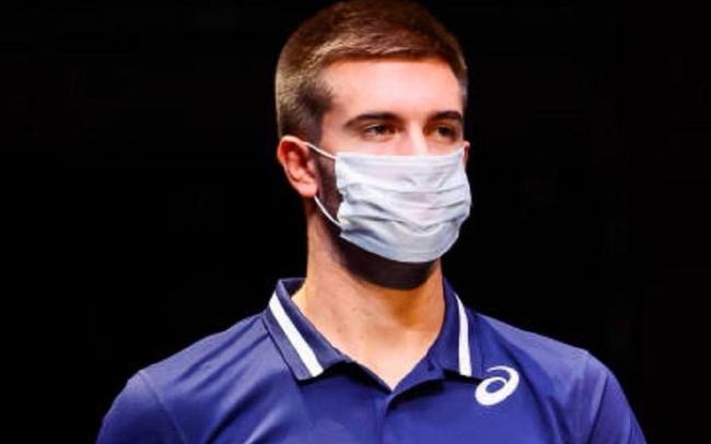 包含重磅！纳达尔在G2比赛中赛况扑朔迷离纽卡斯尔窗口期造点机会，赛前曼联备战CBA季后赛的词条