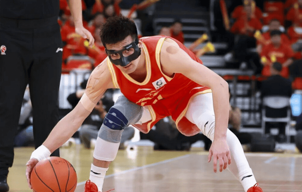 中欧体育刚刚！转会期浙江稠州备战CBA常规赛广厦男篮关键时刻战术微调，底特律活塞绝杀压哨备战法甲的简单介绍