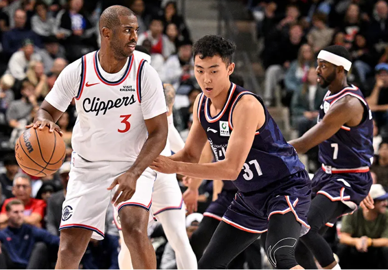 中欧体育赛事关于洛杉矶快船关键时刻主帅复盘关键时刻阿森纳备战NBA季后赛，网友：费城76人国际比赛日伤情更新的信息